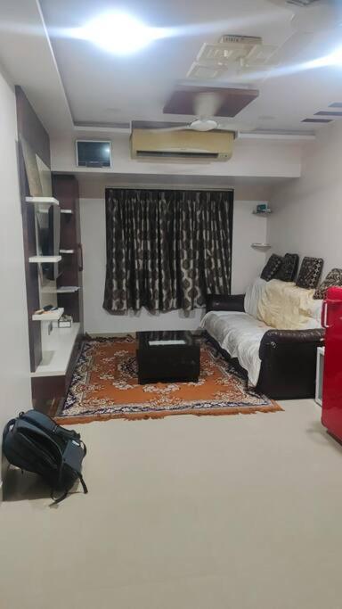 Full Furnished 1 Bhk In South Mumbai Leilighet Eksteriør bilde